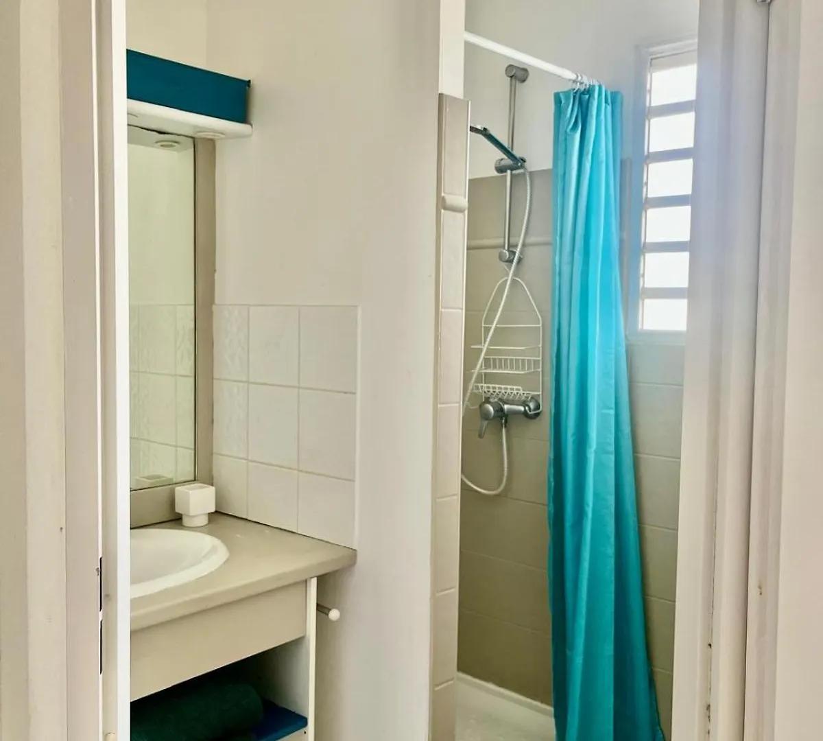 סנט-רוז Charmante Villa Avec Acces Direct A La Mer 0*,  גוואדלופ